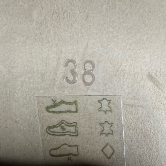 Anthropologie Barcelona Slouchy Suede Booties in Taupe Leather Euro 38 or 7-7.5 - Picture 7 of 8